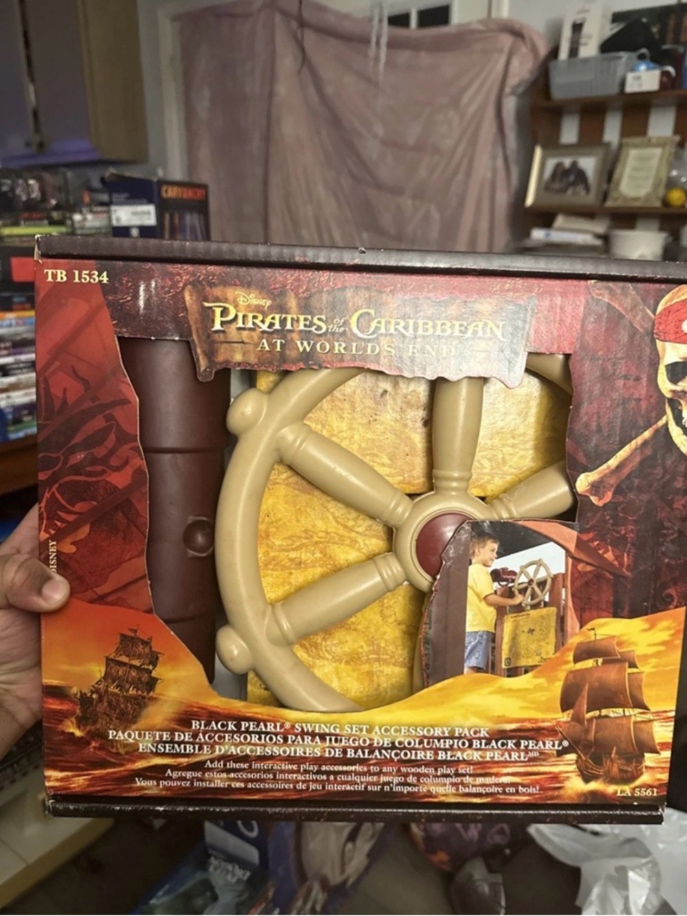 Disney Pirates of the Caribbean Playset Ship Wheel in Tan and Brown